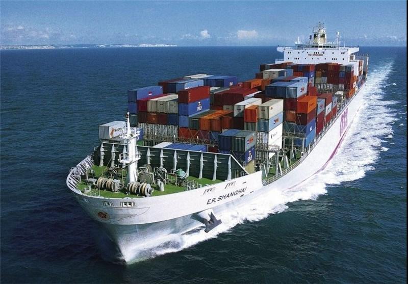 ادعای رویترز: کشتی های ایرانی به سوی یک کشتی باری با پرچم سنگاپور شلیک کردند