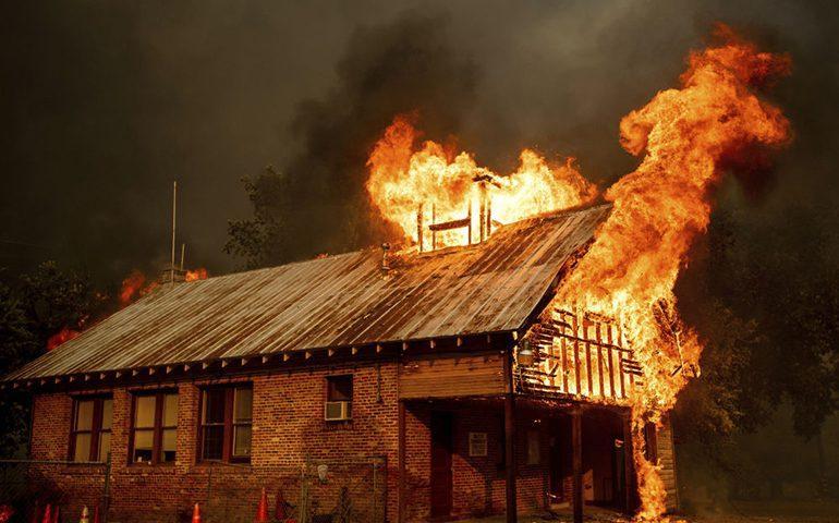 بیمه آتش سوزی ساختمان