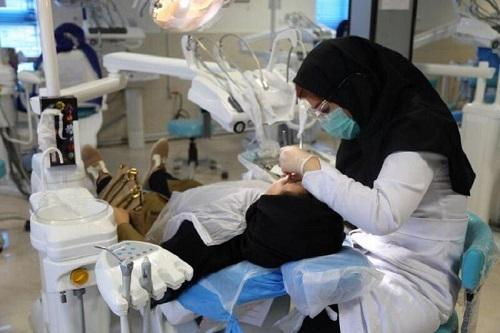 واحد دندانپزشکی اداره بهداشت و درمان دانشگاه شهید چمران اهواز آماده ارائه خدمات به دانشجویان است