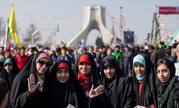چه کردند و چه نکردیم، مسئله زن، مسئله امروز ایران نیست