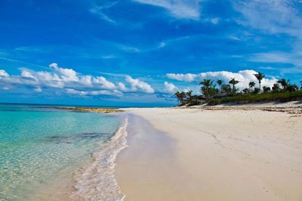 با وجود طوفان دوریان، بیشتر جزایر باهاما پذیرای گردشگران هستند