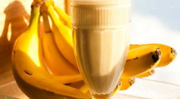طرز تهیه معجون موز به 4 روش ساده طرز تهیه معجون موز به 4 روش ساده